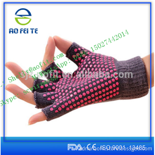 wholesale Fitness yoga gloves, breathable gym gloves, knited 100%cotton half finger yoga socks